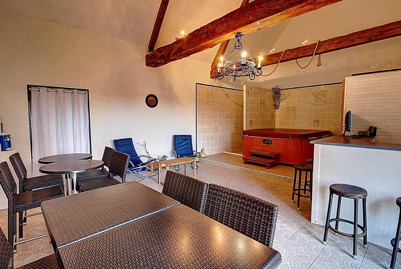 Holiday home De La Courtaudiere