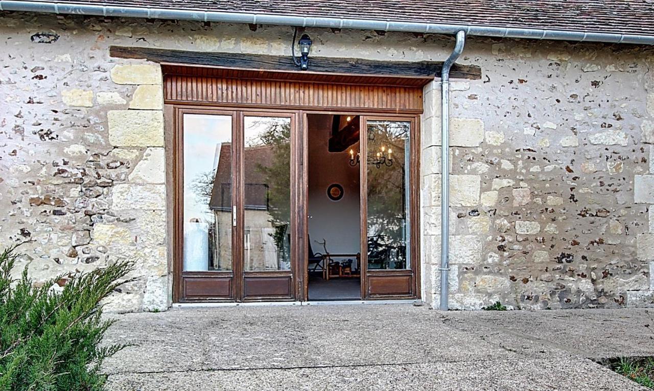 De La Courtaudiere * Le Petit-Pressigny
